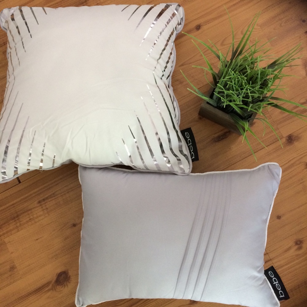 NEW 2 BEBE Bed/Couch Accent Pillows